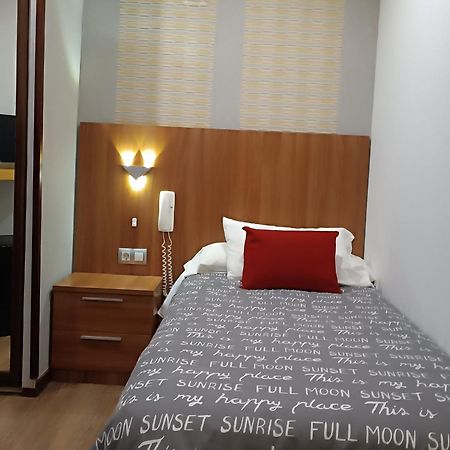Hostal San Francisco كاديز المظهر الخارجي الصورة