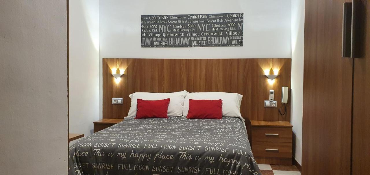 Hostal San Francisco كاديز المظهر الخارجي الصورة