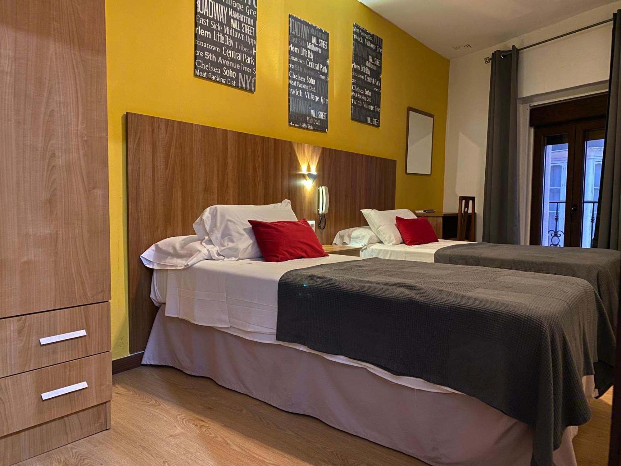 Hostal San Francisco كاديز المظهر الخارجي الصورة